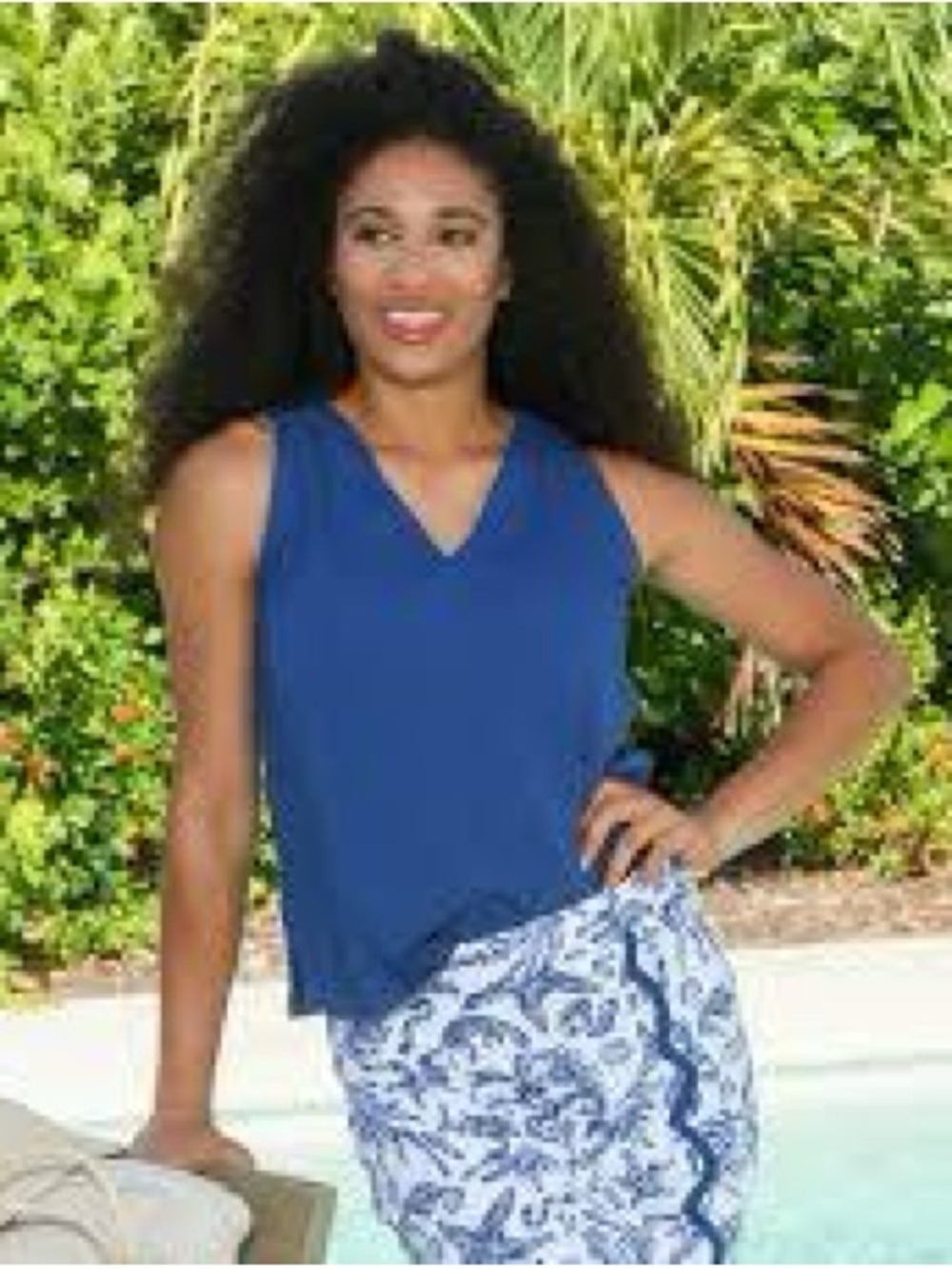 AnaClare Lux Casual Sport Top in Navy Blue. XS